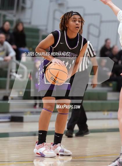 Thumbnail 3 in JSerra Catholic vs. St. Anthony (Mira Costa Classic) photogallery.