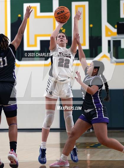 Thumbnail 2 in JSerra Catholic vs. St. Anthony (Mira Costa Classic) photogallery.