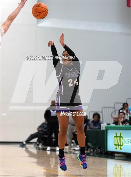Thumbnail 1 in JSerra Catholic vs. St. Anthony (Mira Costa Classic) photogallery.