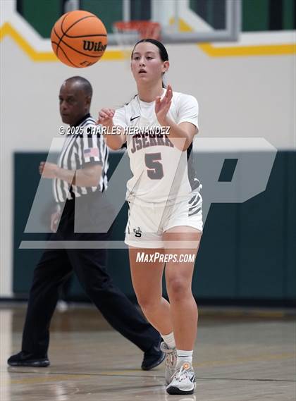 Thumbnail 1 in JSerra Catholic vs. St. Anthony (Mira Costa Classic) photogallery.