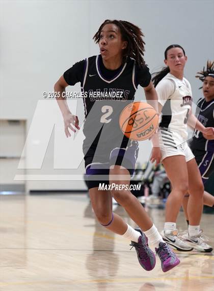 Thumbnail 2 in JSerra Catholic vs. St. Anthony (Mira Costa Classic) photogallery.