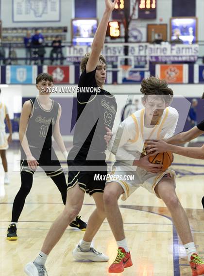 Thumbnail 2 in The Woodlands Christian Academy vs Oakville Tigers (Prairie Farms Holiday Classic) photogallery.