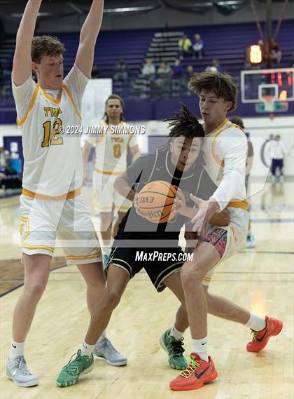 Thumbnail 1 in The Woodlands Christian Academy vs Oakville Tigers (Prairie Farms Holiday Classic) photogallery.