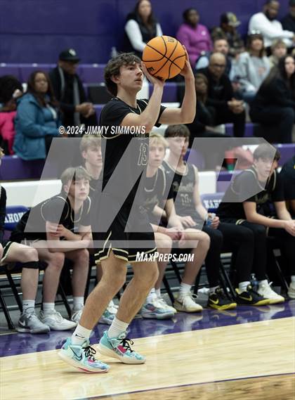 Thumbnail 1 in The Woodlands Christian Academy vs Oakville Tigers (Prairie Farms Holiday Classic) photogallery.