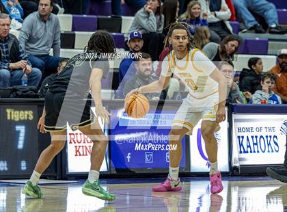 Thumbnail 1 in The Woodlands Christian Academy vs Oakville Tigers (Prairie Farms Holiday Classic) photogallery.