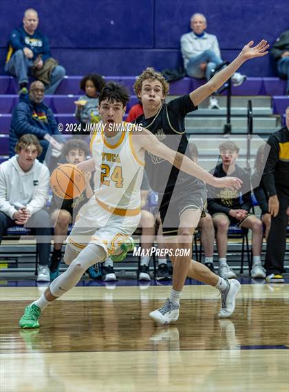 Thumbnail 2 in The Woodlands Christian Academy vs Oakville Tigers (Prairie Farms Holiday Classic) photogallery.