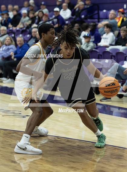Thumbnail 1 in The Woodlands Christian Academy vs Oakville Tigers (Prairie Farms Holiday Classic) photogallery.