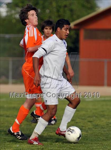 Thumbnail 3 in Poly @ Mountain View (CIF SS D6 Semifinal) photogallery.