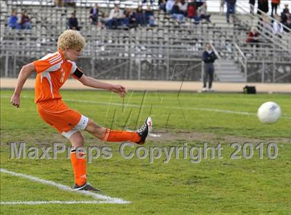 Thumbnail 3 in Poly @ Mountain View (CIF SS D6 Semifinal) photogallery.