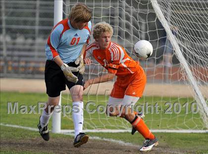 Thumbnail 3 in Poly @ Mountain View (CIF SS D6 Semifinal) photogallery.