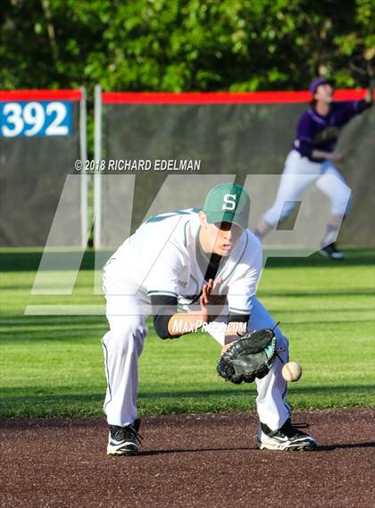 Thumbnail 3 in Issaquah vs Skyline (WIAA KingCo Playoff) photogallery.