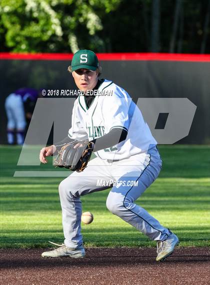 Thumbnail 2 in Issaquah vs Skyline (WIAA KingCo Playoff) photogallery.