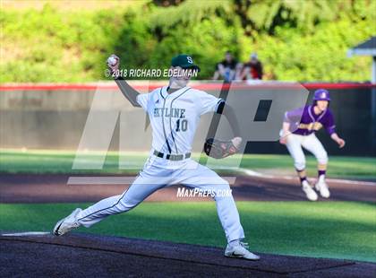 Thumbnail 3 in Issaquah vs Skyline (WIAA KingCo Playoff) photogallery.