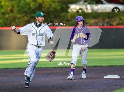 Thumbnail 1 in Issaquah vs Skyline (WIAA KingCo Playoff) photogallery.