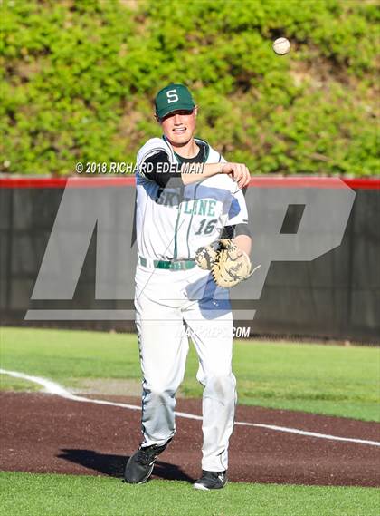 Thumbnail 3 in Issaquah vs Skyline (WIAA KingCo Playoff) photogallery.