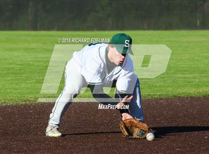 Thumbnail 3 in Issaquah vs Skyline (WIAA KingCo Playoff) photogallery.