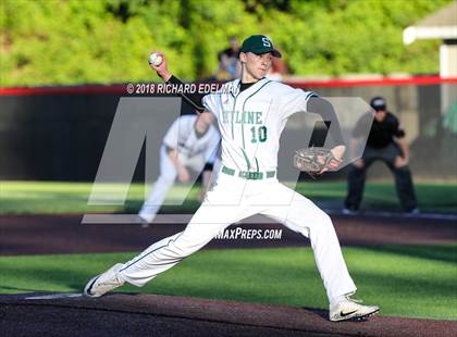 Thumbnail 3 in Issaquah vs Skyline (WIAA KingCo Playoff) photogallery.