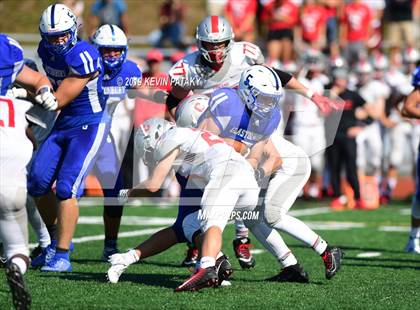 Thumbnail 1 in Conard @ Glastonbury photogallery.
