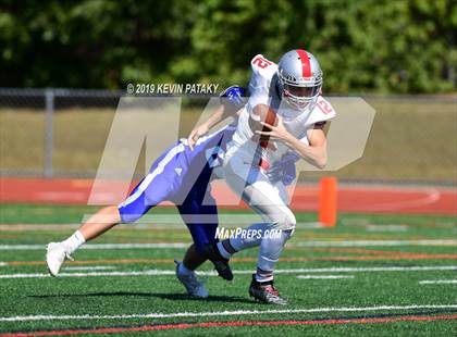 Thumbnail 1 in Conard @ Glastonbury photogallery.