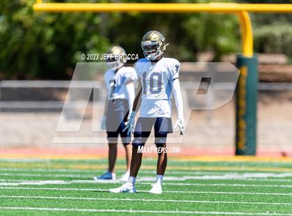 Thumbnail 3 in San Juan Hills vs Moorpark photogallery.