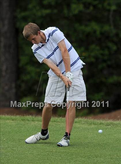 Thumbnail 2 in NCHSAA State 4A Boys Golf Championships (Day 1) photogallery.