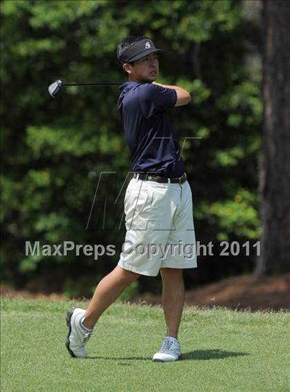 Thumbnail 1 in NCHSAA State 4A Boys Golf Championships (Day 1) photogallery.