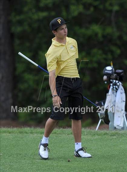 Thumbnail 2 in NCHSAA State 4A Boys Golf Championships (Day 1) photogallery.