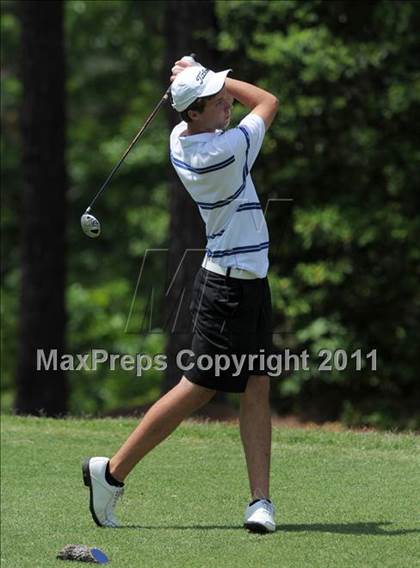 Thumbnail 1 in NCHSAA State 4A Boys Golf Championships (Day 1) photogallery.