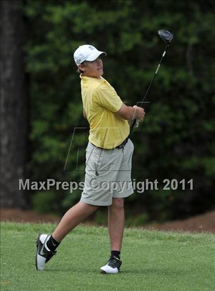 Thumbnail 2 in NCHSAA State 4A Boys Golf Championships (Day 1) photogallery.