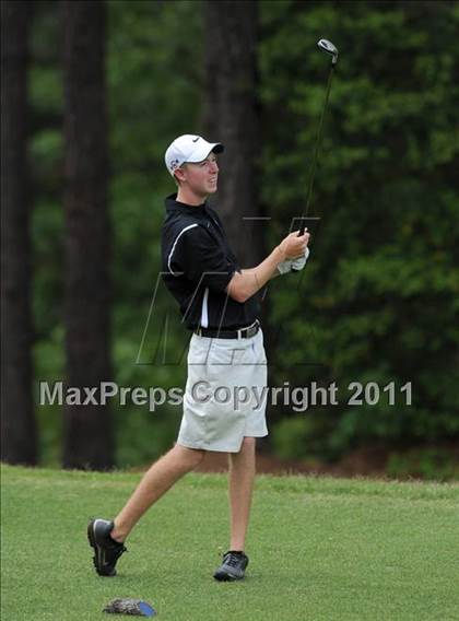 Thumbnail 1 in NCHSAA State 4A Boys Golf Championships (Day 1) photogallery.