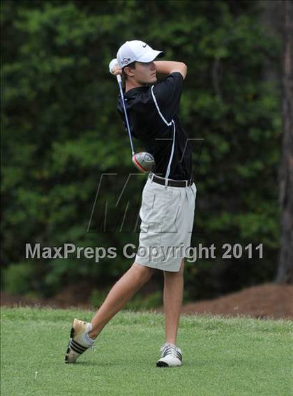 Thumbnail 2 in NCHSAA State 4A Boys Golf Championships (Day 1) photogallery.