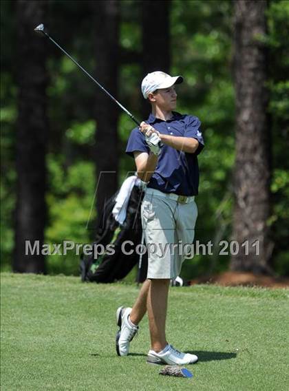 Thumbnail 2 in NCHSAA State 4A Boys Golf Championships (Day 1) photogallery.
