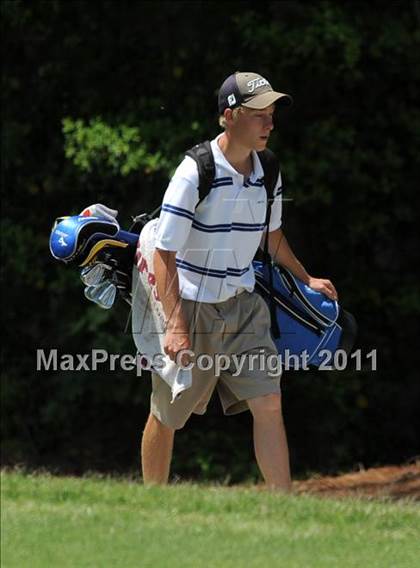 Thumbnail 2 in NCHSAA State 4A Boys Golf Championships (Day 1) photogallery.