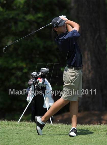 Thumbnail 2 in NCHSAA State 4A Boys Golf Championships (Day 1) photogallery.