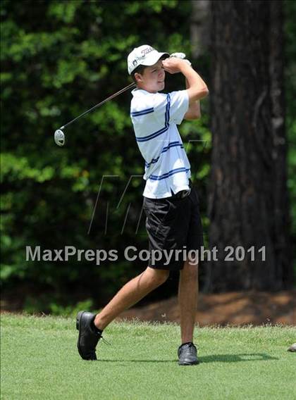 Thumbnail 2 in NCHSAA State 4A Boys Golf Championships (Day 1) photogallery.