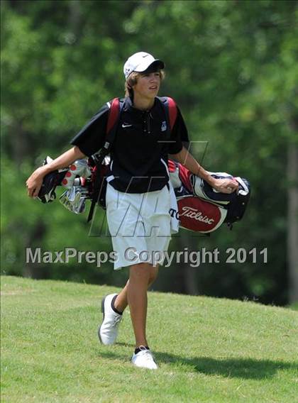 Thumbnail 2 in NCHSAA State 4A Boys Golf Championships (Day 1) photogallery.