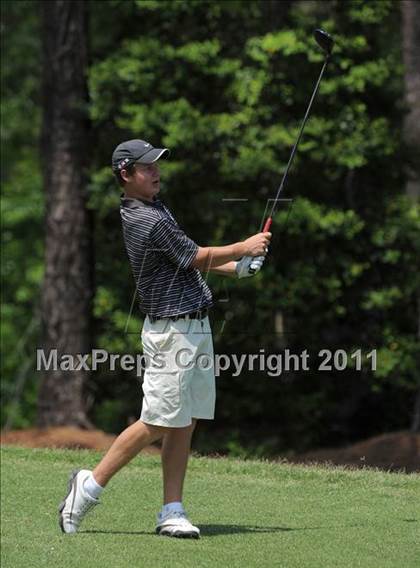 Thumbnail 2 in NCHSAA State 4A Boys Golf Championships (Day 1) photogallery.