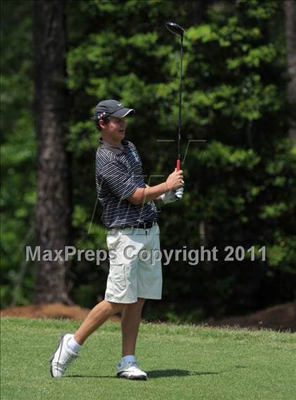 Thumbnail 1 in NCHSAA State 4A Boys Golf Championships (Day 1) photogallery.