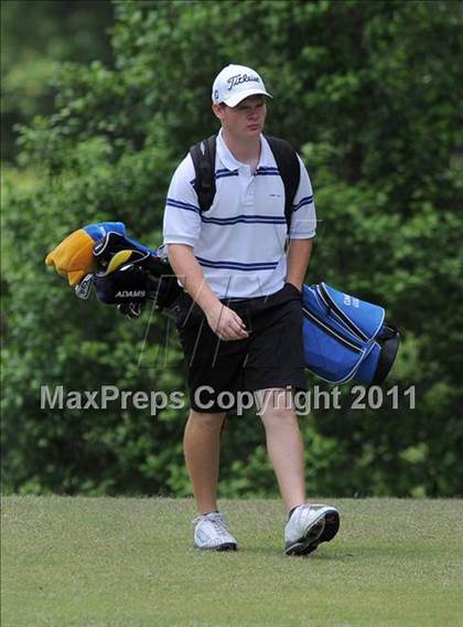 Thumbnail 1 in NCHSAA State 4A Boys Golf Championships (Day 1) photogallery.