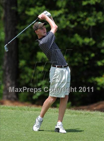 Thumbnail 1 in NCHSAA State 4A Boys Golf Championships (Day 1) photogallery.