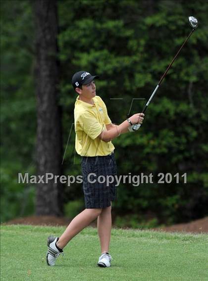 Thumbnail 3 in NCHSAA State 4A Boys Golf Championships (Day 1) photogallery.