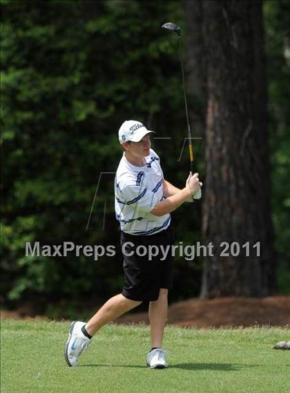 Thumbnail 2 in NCHSAA State 4A Boys Golf Championships (Day 1) photogallery.