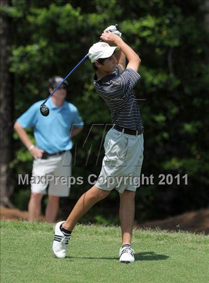 Thumbnail 2 in NCHSAA State 4A Boys Golf Championships (Day 1) photogallery.