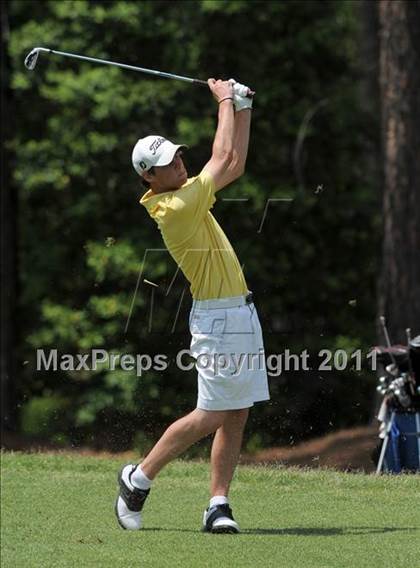 Thumbnail 2 in NCHSAA State 4A Boys Golf Championships (Day 1) photogallery.