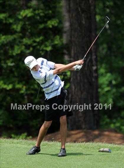Thumbnail 1 in NCHSAA State 4A Boys Golf Championships (Day 1) photogallery.