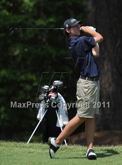 Thumbnail 2 in NCHSAA State 4A Boys Golf Championships (Day 1) photogallery.