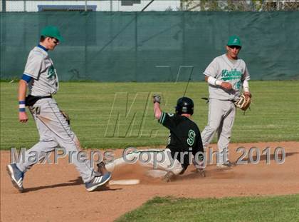 Thumbnail 1 in Tehachapi vs. Highland (CIF CS Playoffs) photogallery.