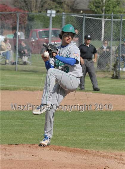Thumbnail 2 in Tehachapi vs. Highland (CIF CS Playoffs) photogallery.