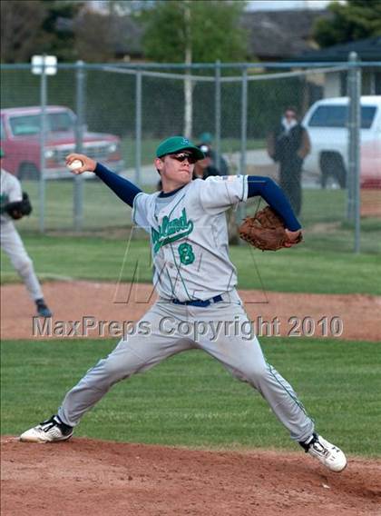 Thumbnail 3 in Tehachapi vs. Highland (CIF CS Playoffs) photogallery.