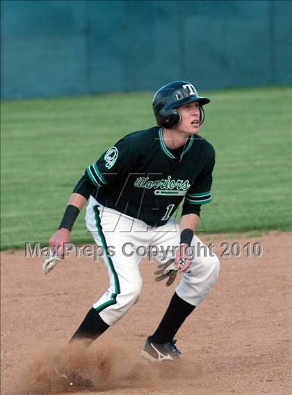 Thumbnail 1 in Tehachapi vs. Highland (CIF CS Playoffs) photogallery.